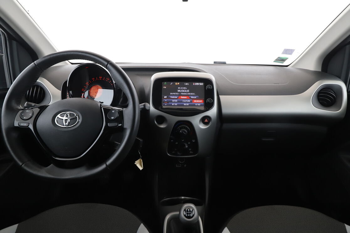 Toyota AYGO 1.0 VVT-i X-Play - immagine 5