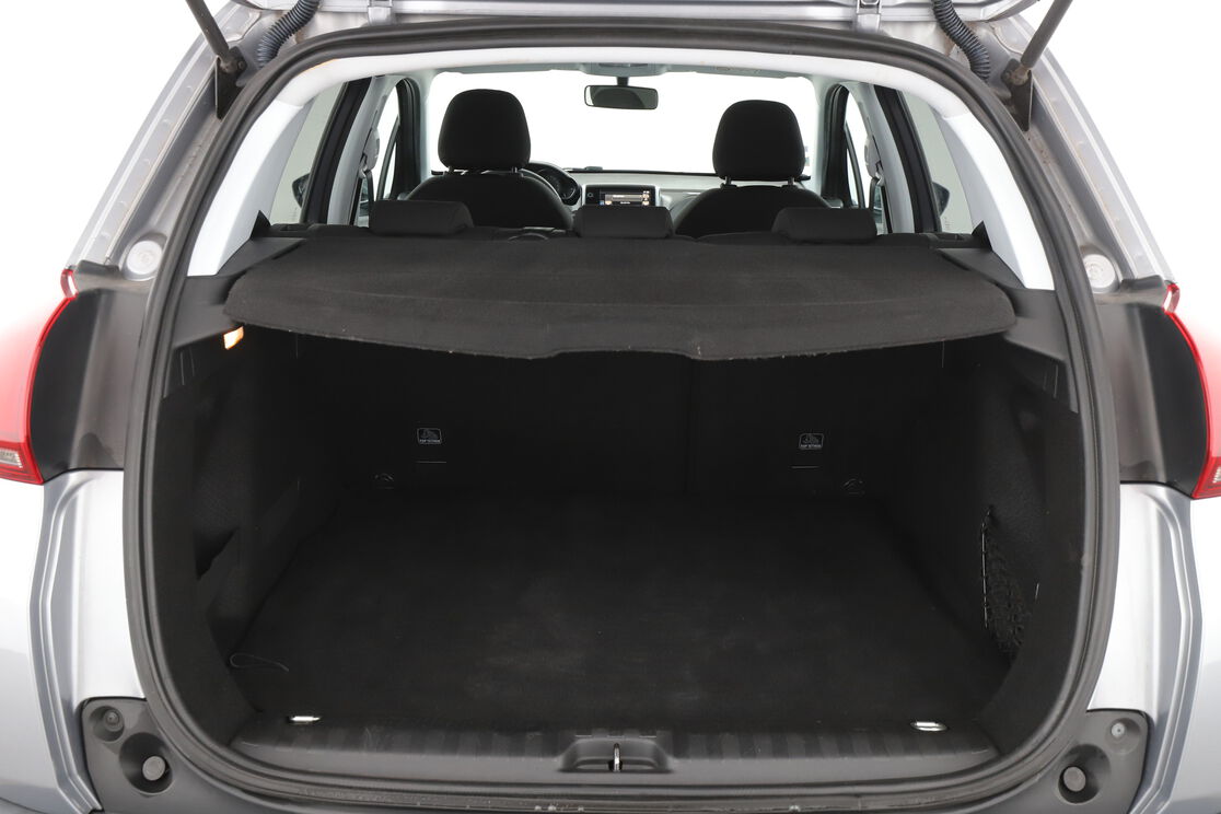 Peugeot 2008 1.2 PureTech Style - immagine 6